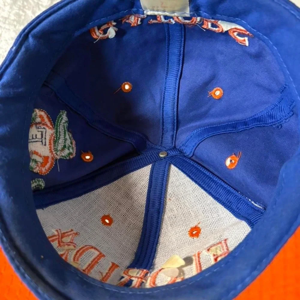 Blue‎ and orange vintage Florida Gators snapback hat